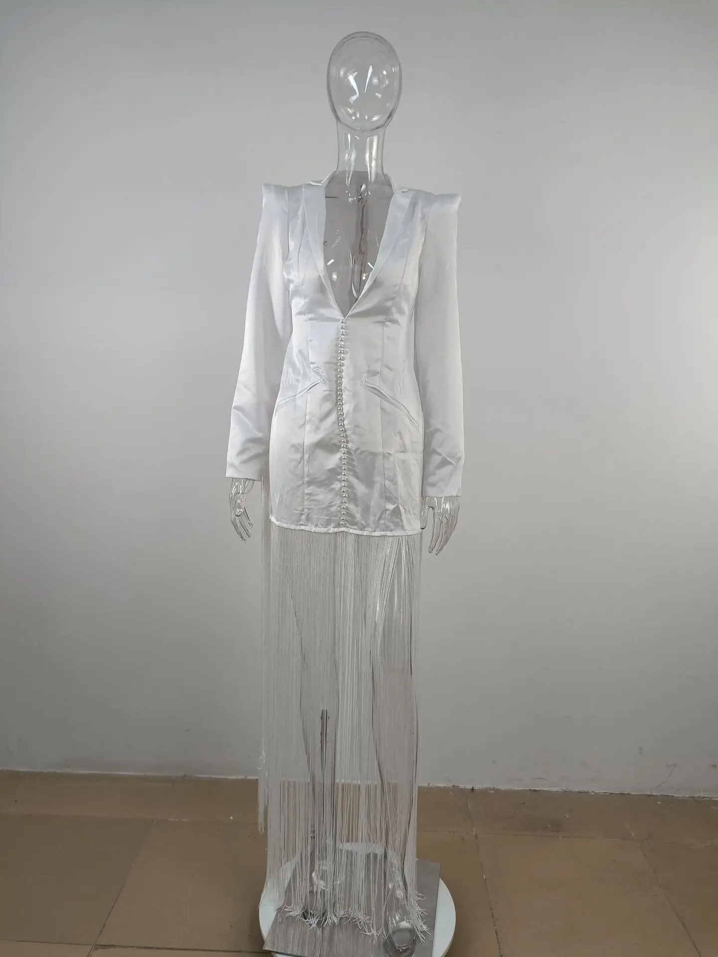 Elegant White Beaded Tassels V Neck Long Sleeve Blazer Mini Party Dress