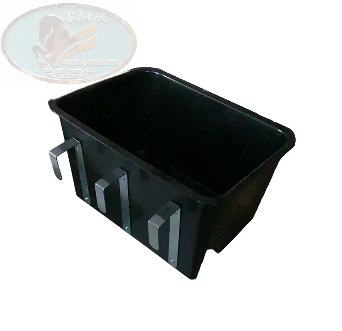 Cavaletti High Quality Square Plastic Stables Horse Feed Buckets Easy Storage
