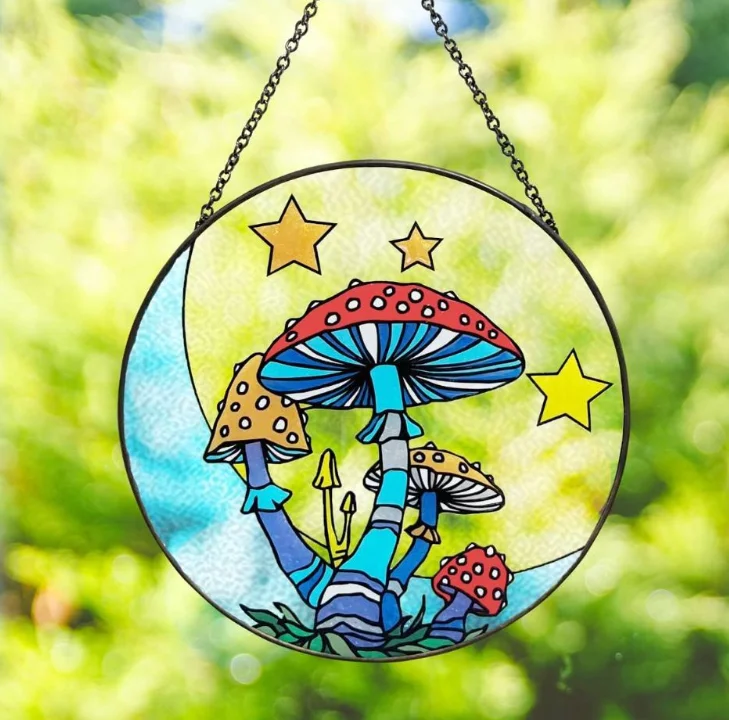 Mushrooms Decorate Stained Glass Pendant Wind Chimes Window Ornament Pendant Wall Art Ornament