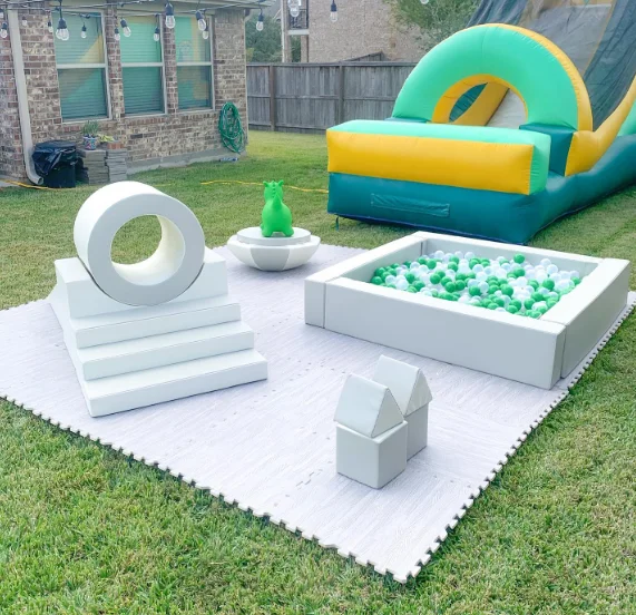 Hot selling in Tik Tok Toddler Kids White Soft Play Ball Pit Inflatable Playground Equipment Sets for Sale