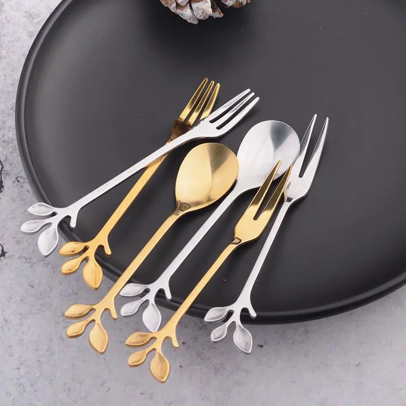 
Wholesale Utensils Reusable Stainless Steel Fork for Fruit Dessert Cake Durable Metal Fork Cutlery Fork 