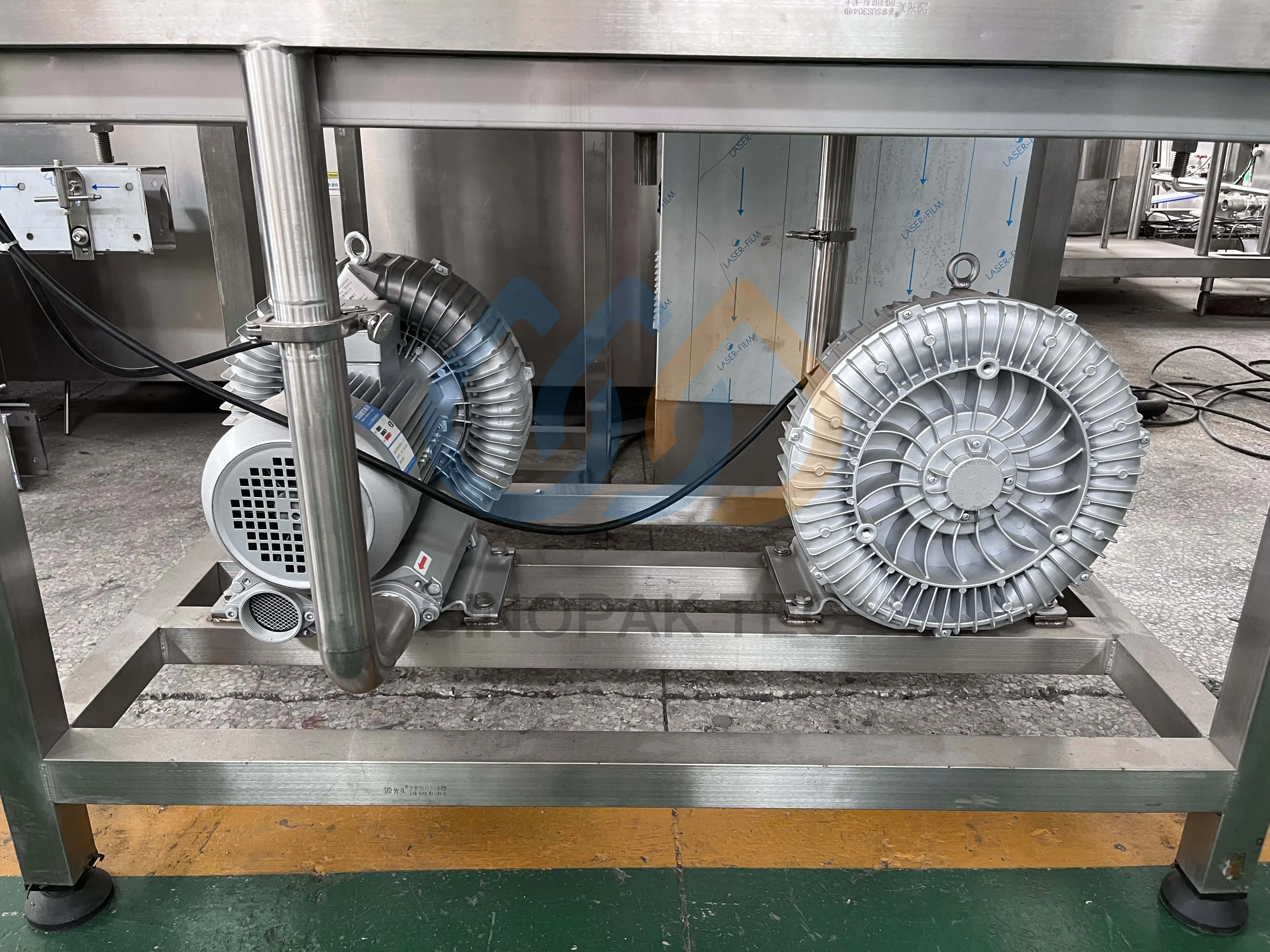 New High Efficiency Convenience Customized PET Plastic Water Bottle Air Knife Blow Dryer / Beer Can Glass Bottle Drying Machine