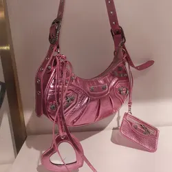 Top Design Famous Brand Women Hand Bags Ladies Crossbody Purses Women Pink Designer Luxury Rivet Purse Sling Bag