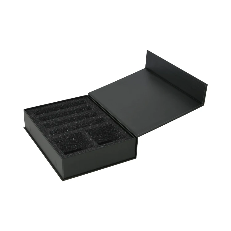 Custom Gold Foil Printing Matte Black Paper Magnets Box Essential Oil Bottle Set Packaging with Foam Insert