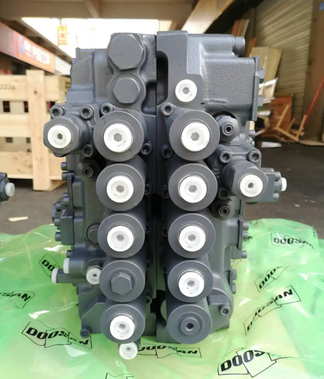 Belparts doosan 340 dx340 solar340 excavator control valve K1002989A for doosan