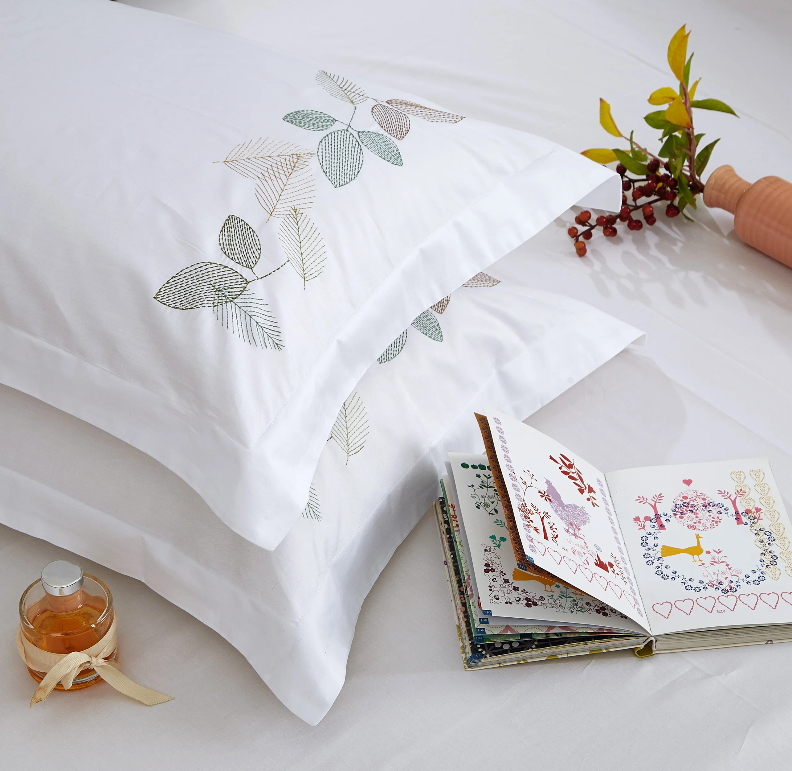 Luxury custom home textile 100% cotton hotel bed linen bed sheet bedding set