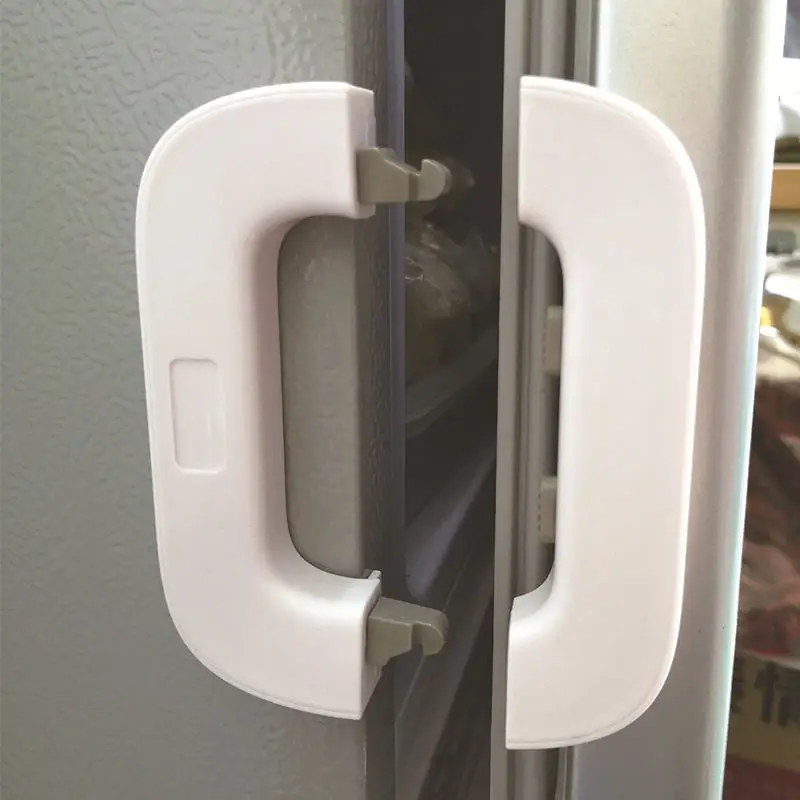 Kitchen refrigerator baby safety door lock plastic safety lock for children refrigerator door lock