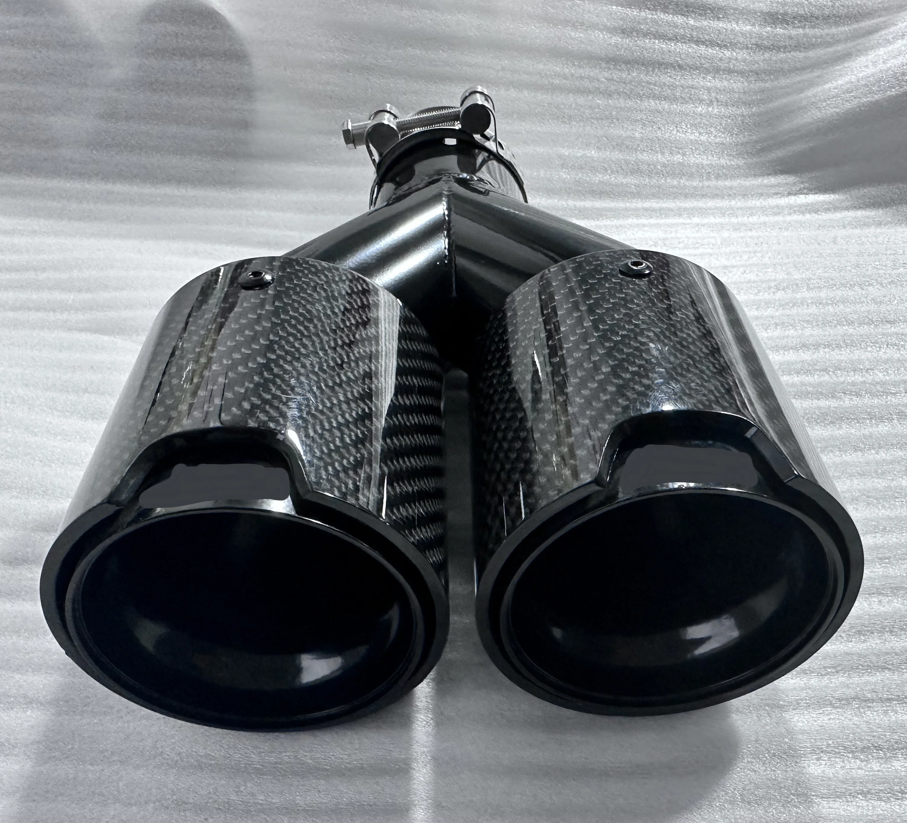 M performance Exhaust Tip Dual Outlet Carbon Fiber Exhaust Muffler Pipe for BMW M3 M4