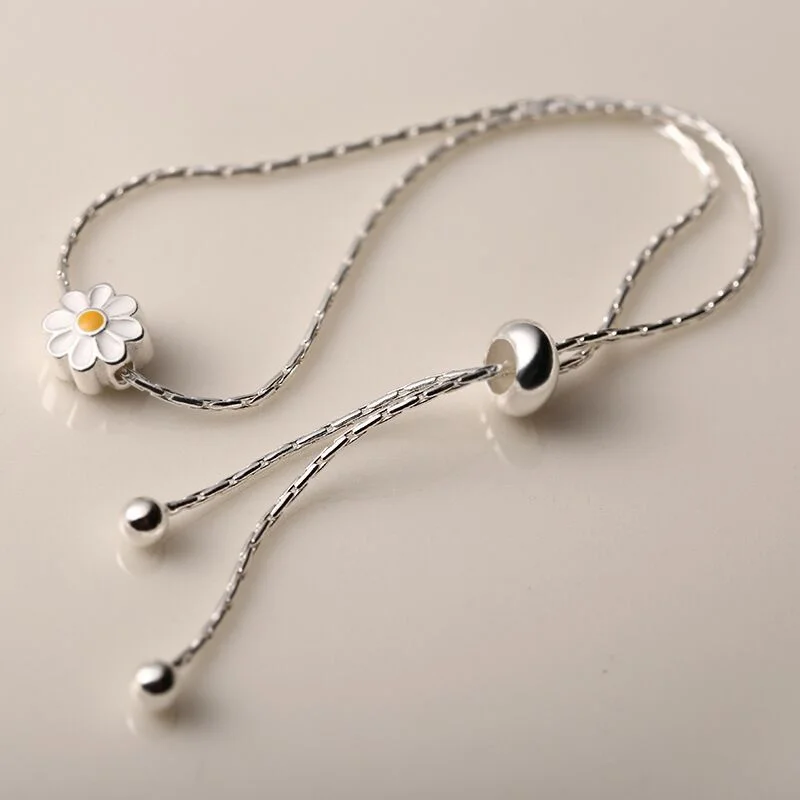 Lovely White Ball Daisy Flower Bracelets On Hand for Women Vintage Charm Statement Bracelet New Vacation Fashion Jewelry