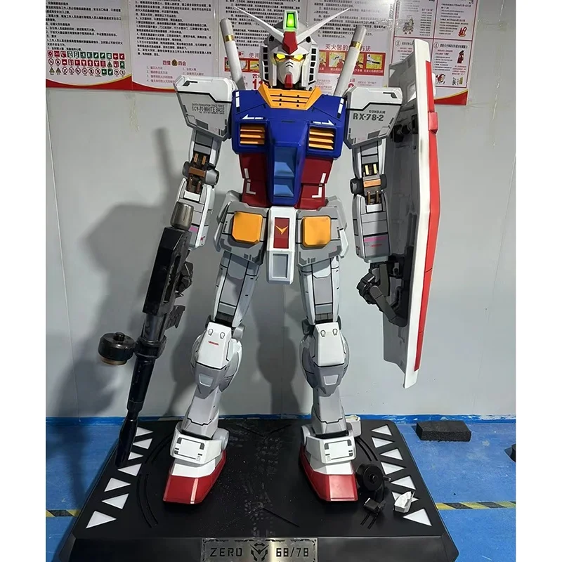 2024 Hot Sale Home Decor Life-Size Fiberglass Gundam RX78 Robot Sculpture for Sale