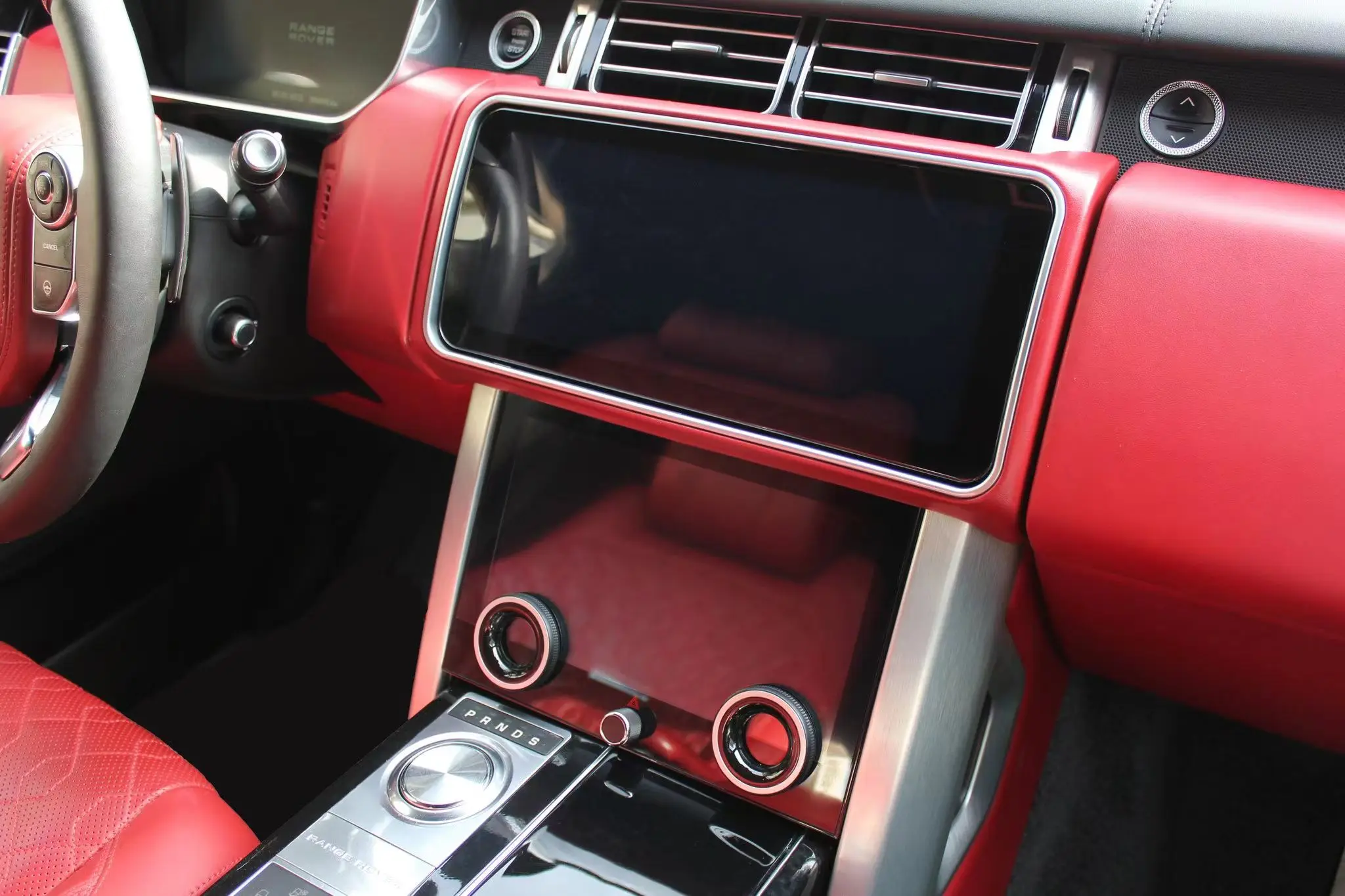 12.3 inch Flip IPS Screen For Land Rover Range Rover Vogue 6G 128G Android Car Stereo