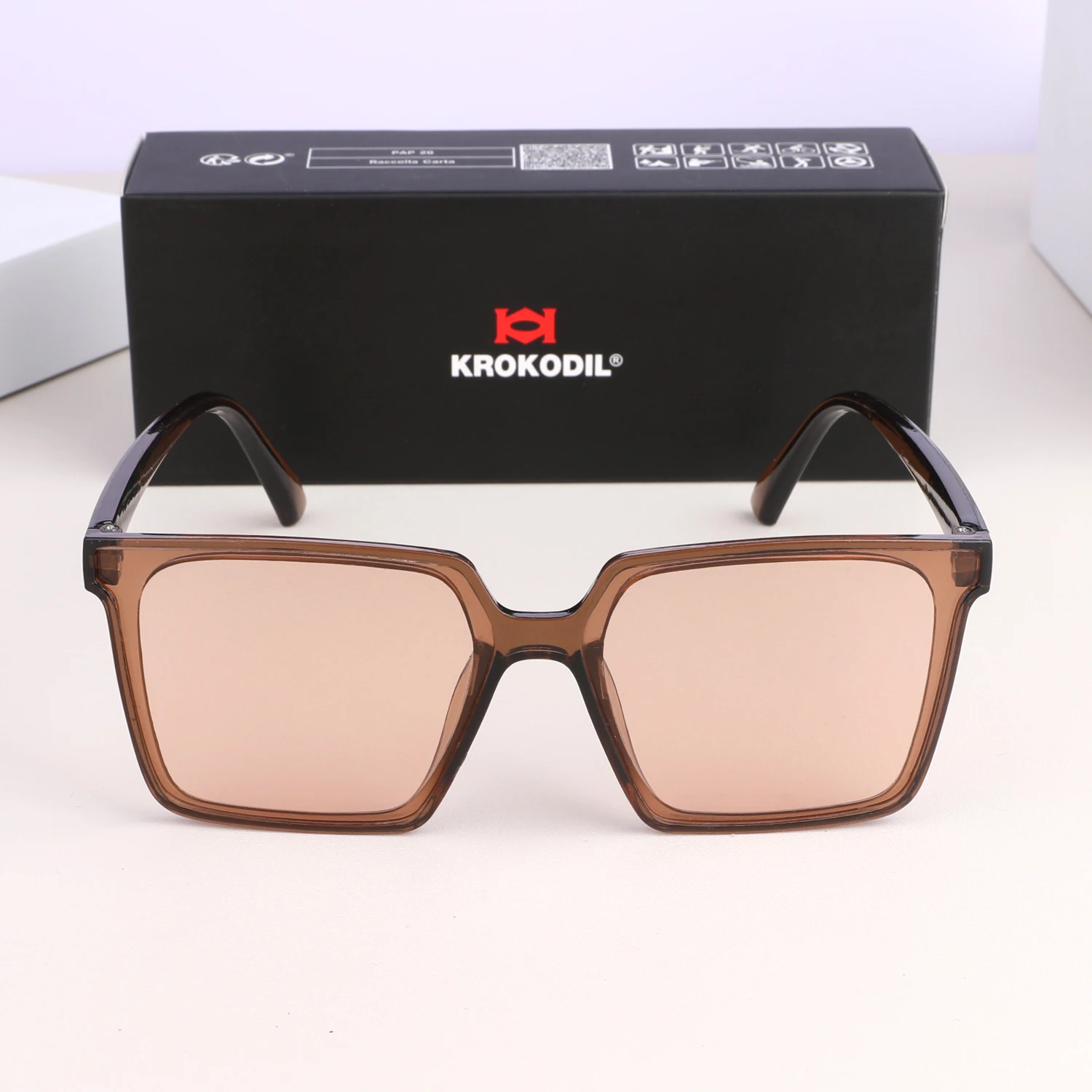 Korean web red square frame 2024 new big frame sunglasses summer tide sunscreen travel sunglasses UV protection wholesale