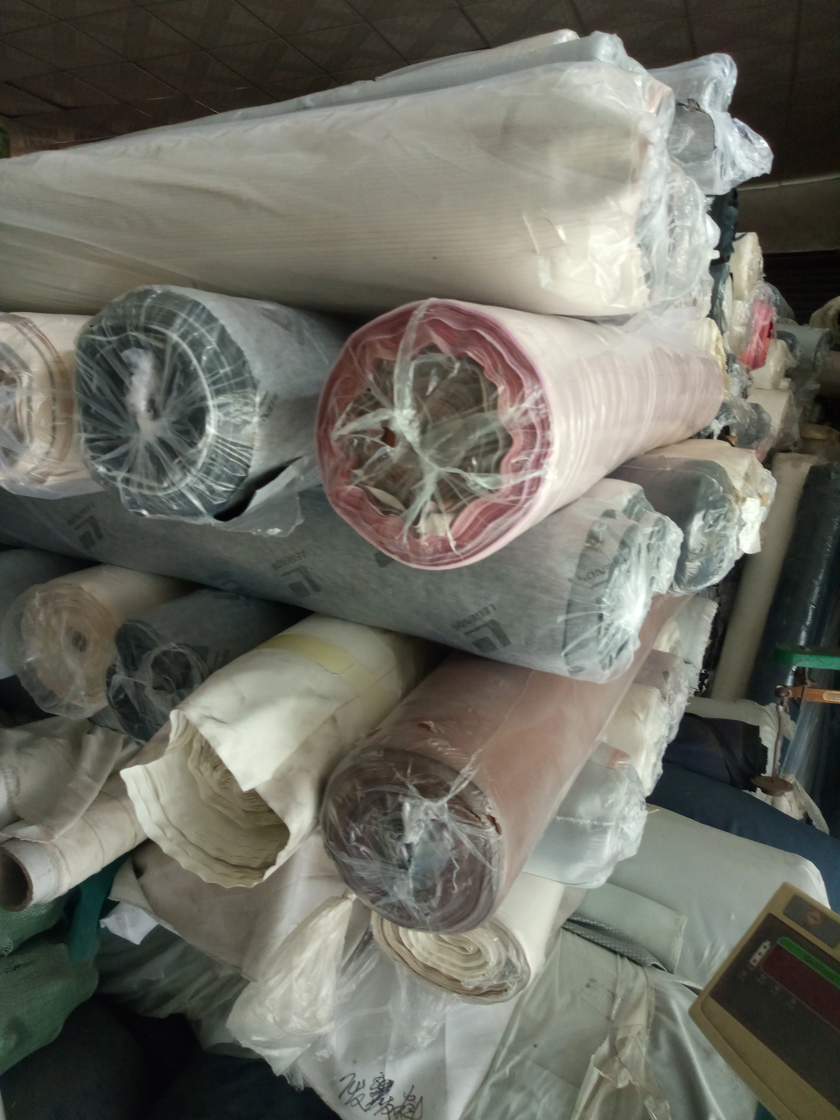 pvc leather stocklot sold in kilograms made in china