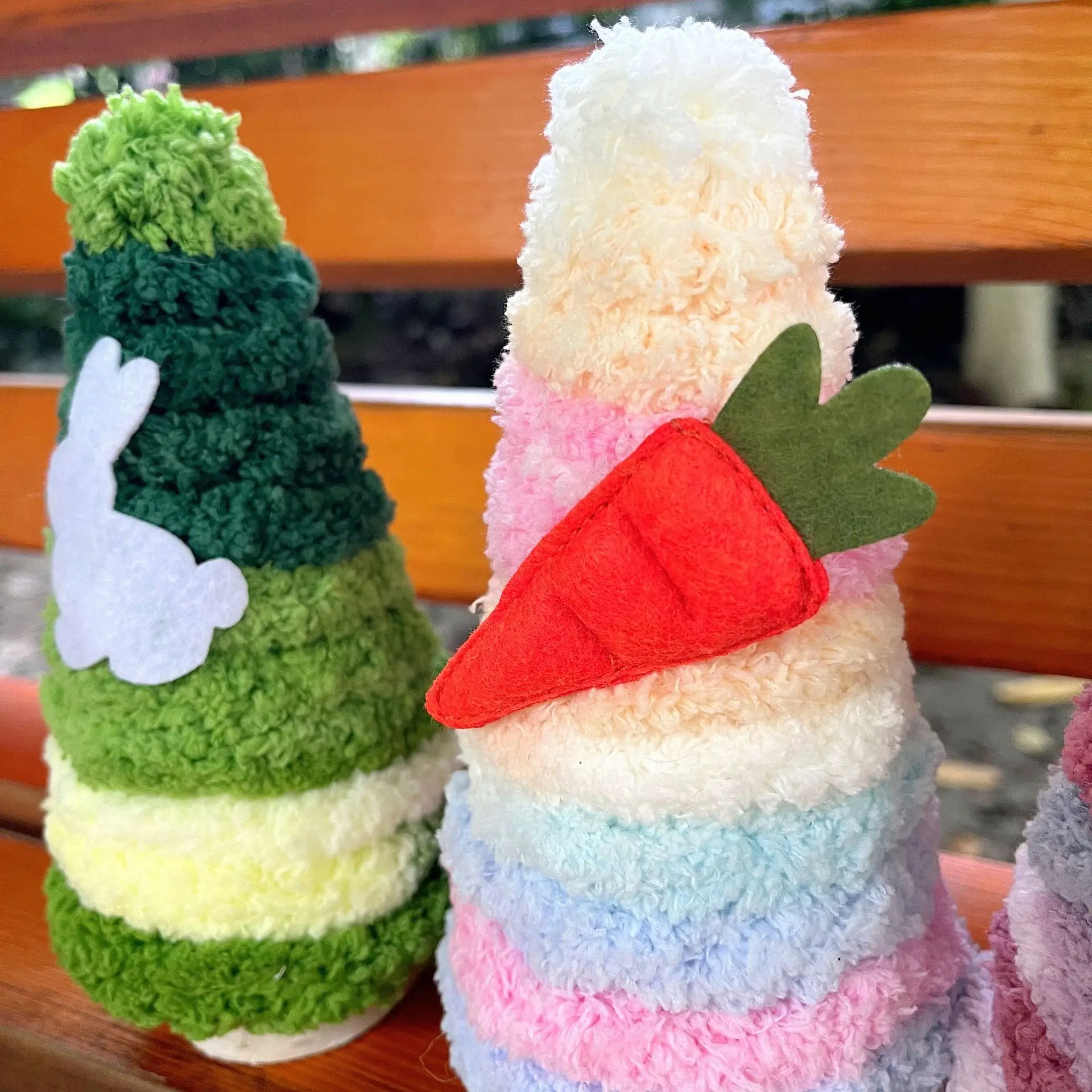 Easter Day Decor Handmade Plush Tree with Felt Bunny & Carrot On Table Ornaments with for Party Home Office Easter Supplies