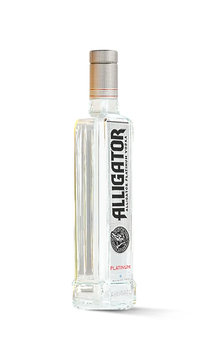 Wholesale Refreshing Vodka Alligator 31% -500 ml Drink Alcoholic Beverages