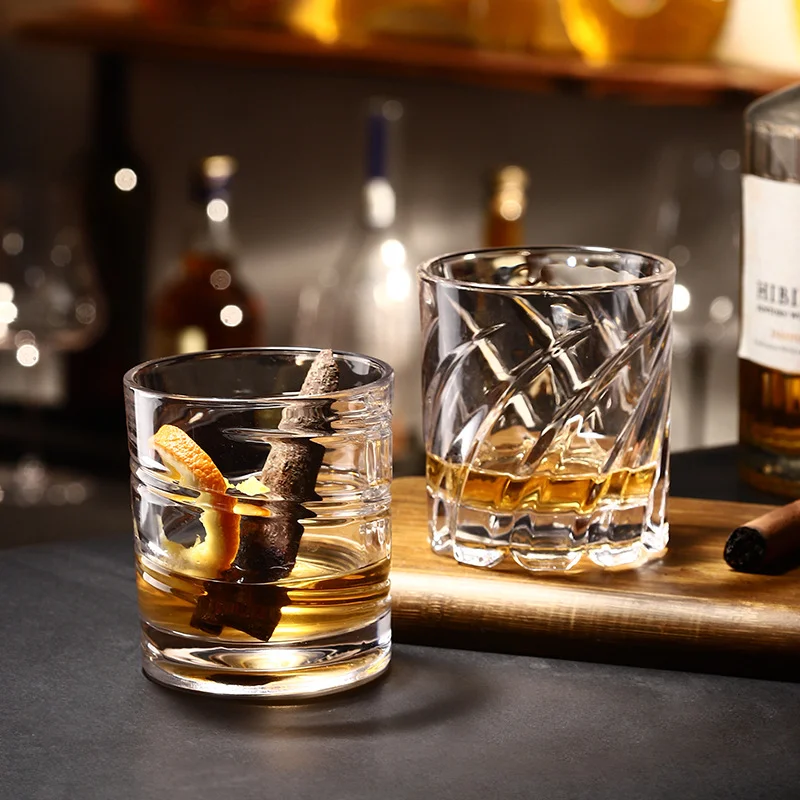 Old Fashioned Rotating Whiskey Glasses Barware Crystal Spinning Rotatable Whiskey Glass Tumbler
