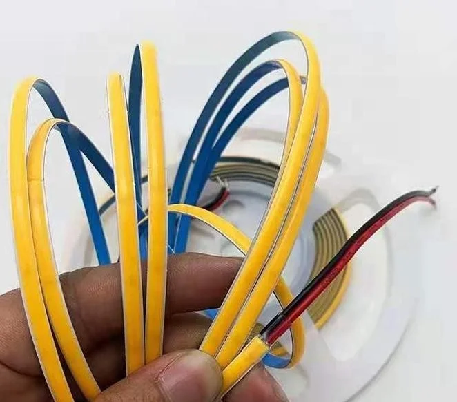 Экологичная гибкая светодиодная лента высокой плотности и яркости COB с углом пучка 180 градусов