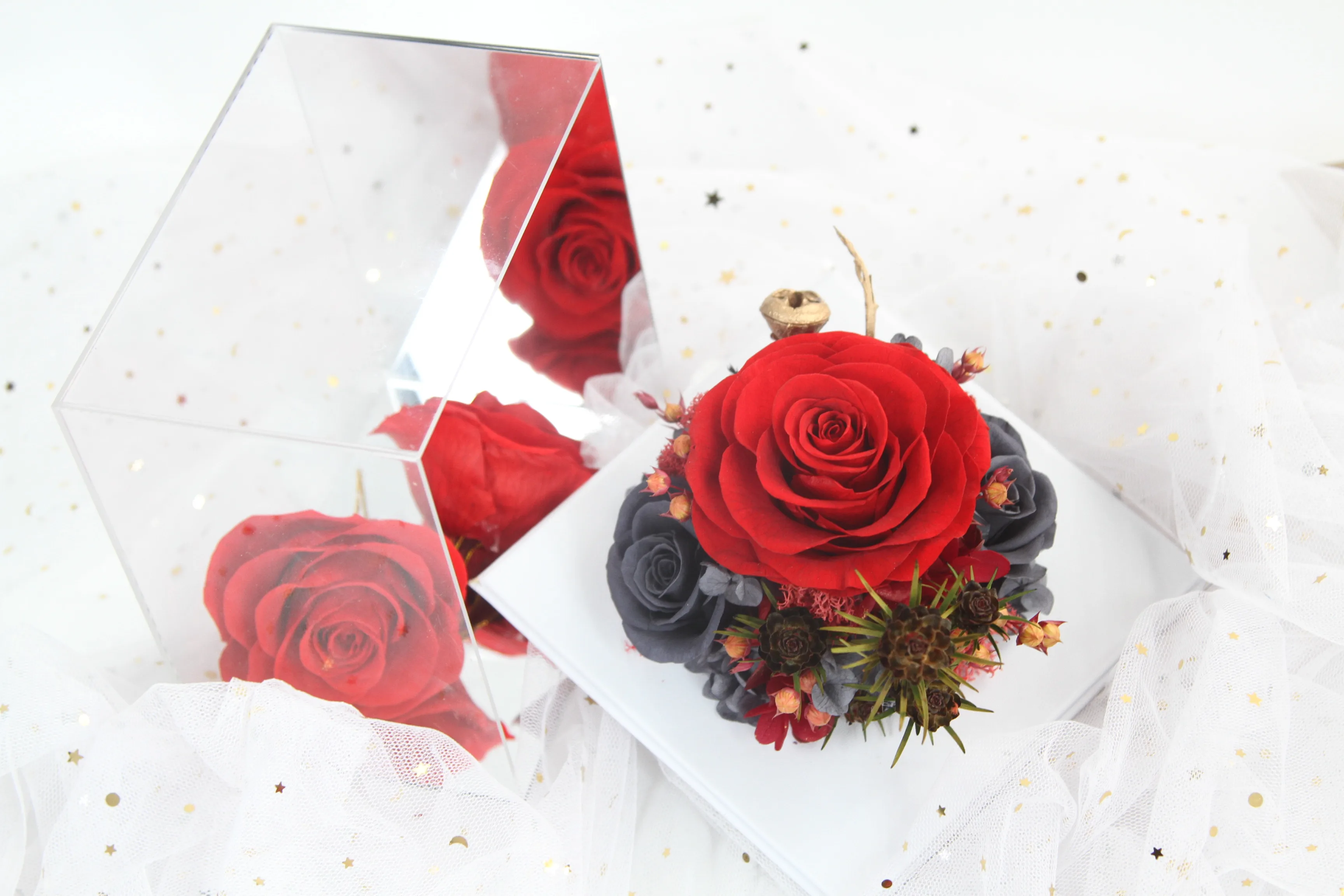 
Preserved Rose Flower In the Mirror Decorative Gifts Preserved Rose Flower Box Mirror Box 