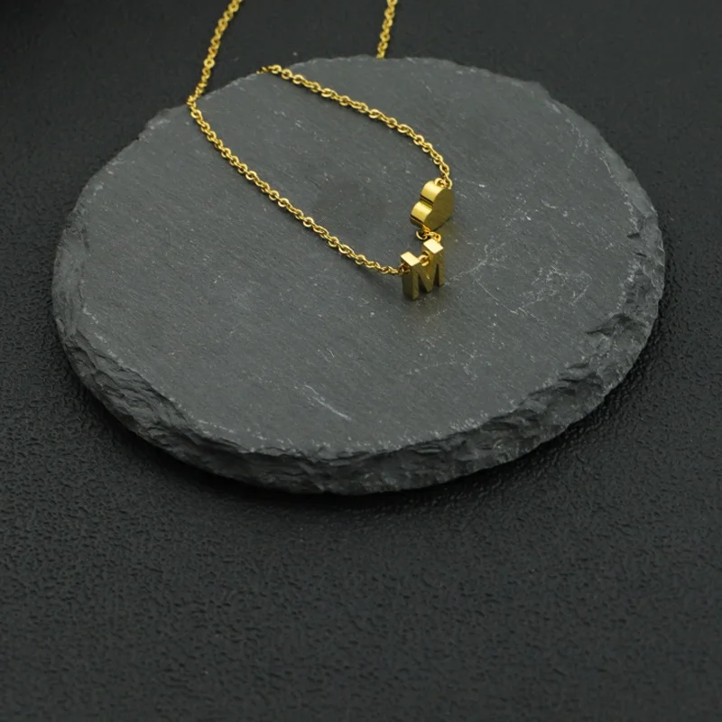 Женские Модные ювелирные изделия A-Z 26 слово лакомство Сердце ожерелье 18K позолоченные цепи письмо 100% из нержавеющей стали