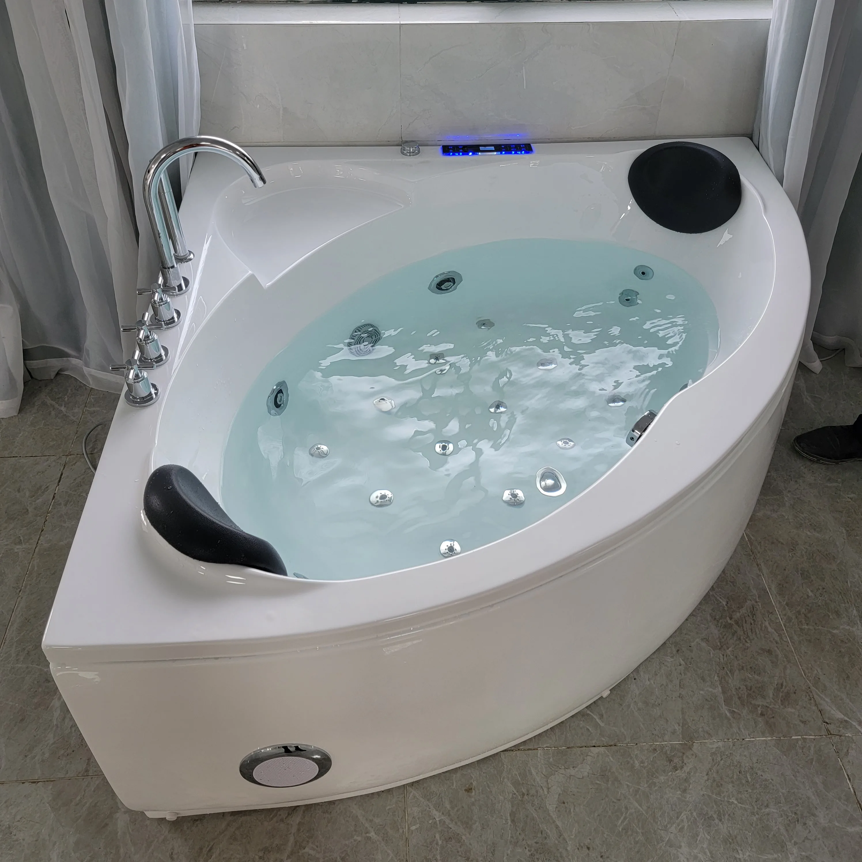 LED jets massage 2 person large space whirlpool  corner massage bathtub