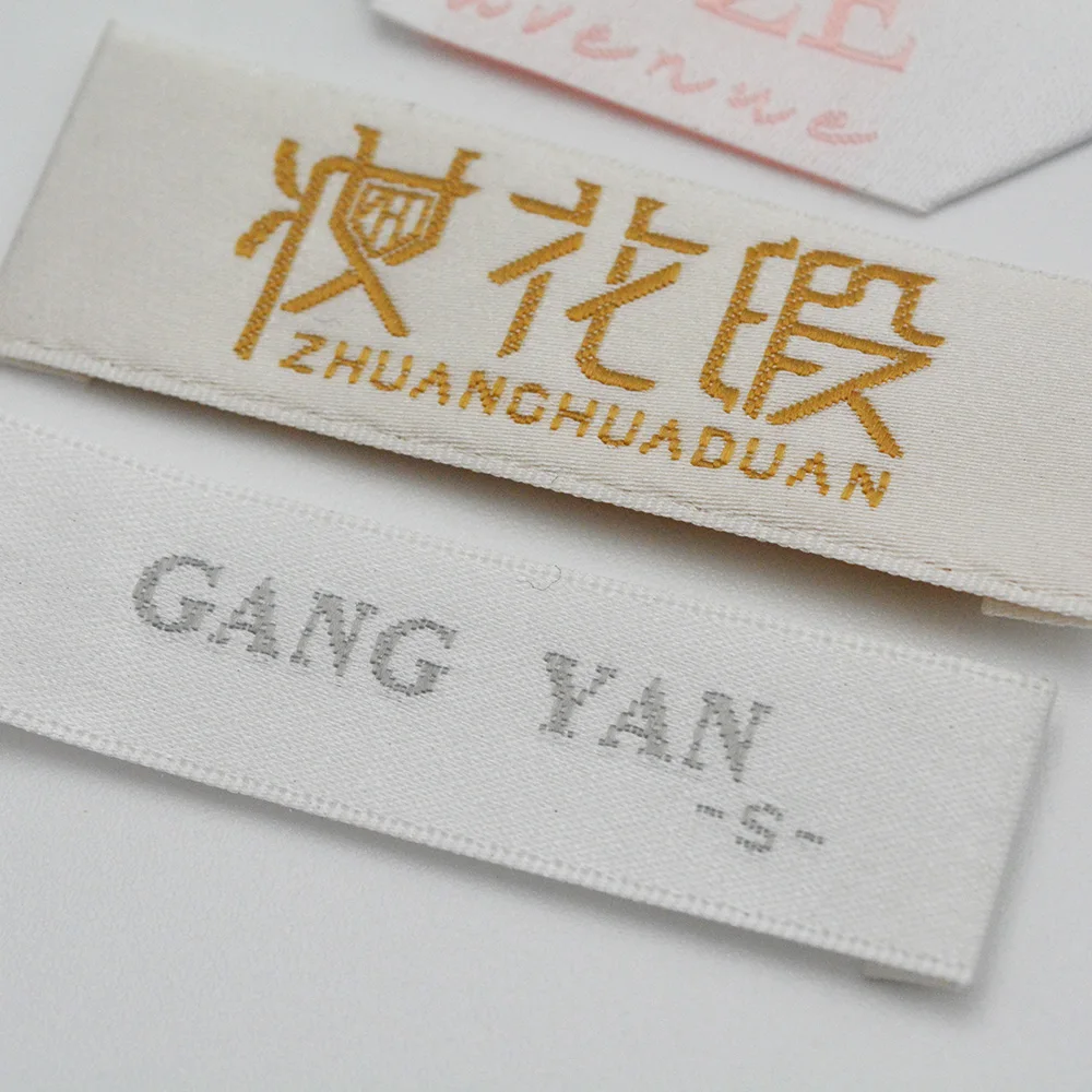 China Manufacturer Supply Good Price Custom Logo Silk Satin Clothing Woven Main Labels For Clothing