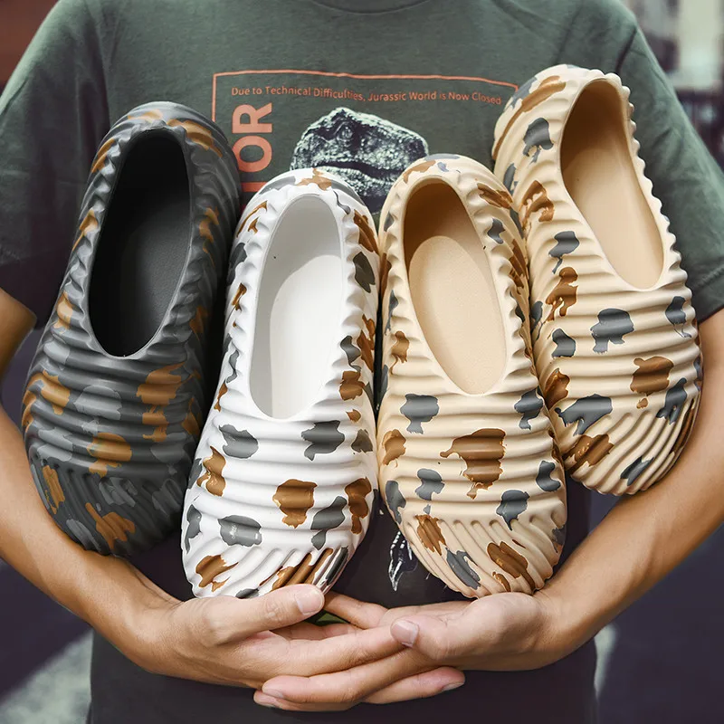 
2020 new design hot selling beach sandal shoes eva water slippers foam yezzy slides shoes 