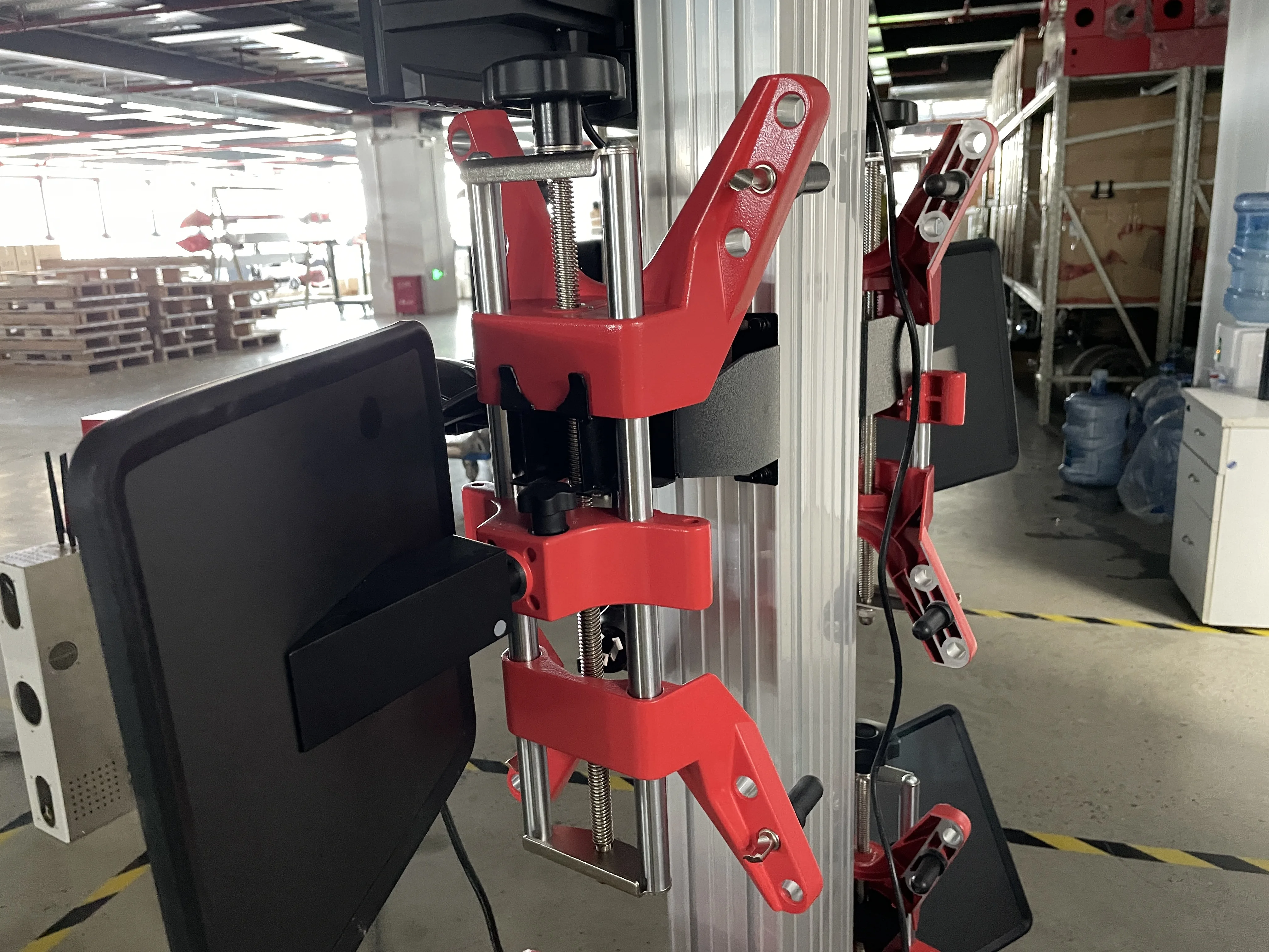 Your Gateway to Effortless computerized wheel alignment machine and  wheel alignment machine price of the best deals.