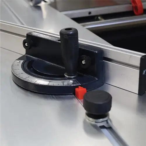 Hot Selling Sawing Machine Ply Chipboard Bench Saw Machine Sliding Table Saw with Scoring Blade