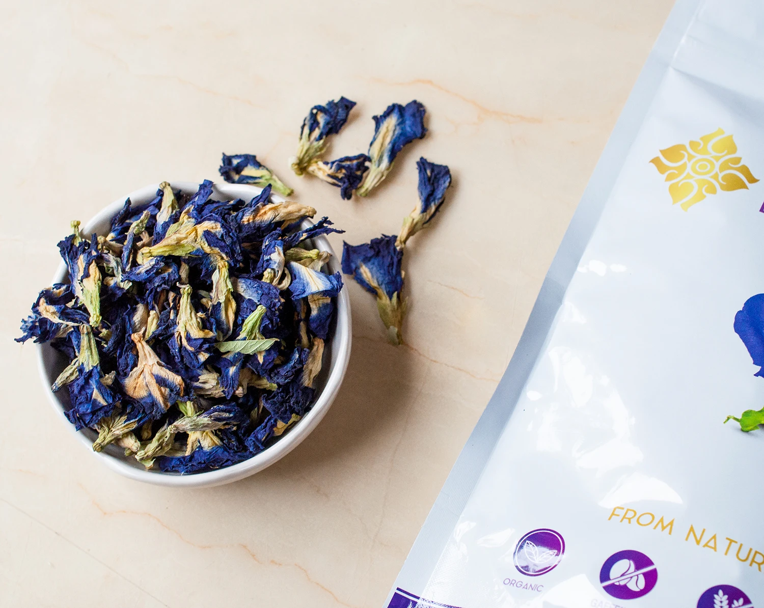 
Blue Organic Dried Butterfly Pea Flowers Natural Pure Tea Drink Clitoria Ternatea Healthy Herbal Herb 