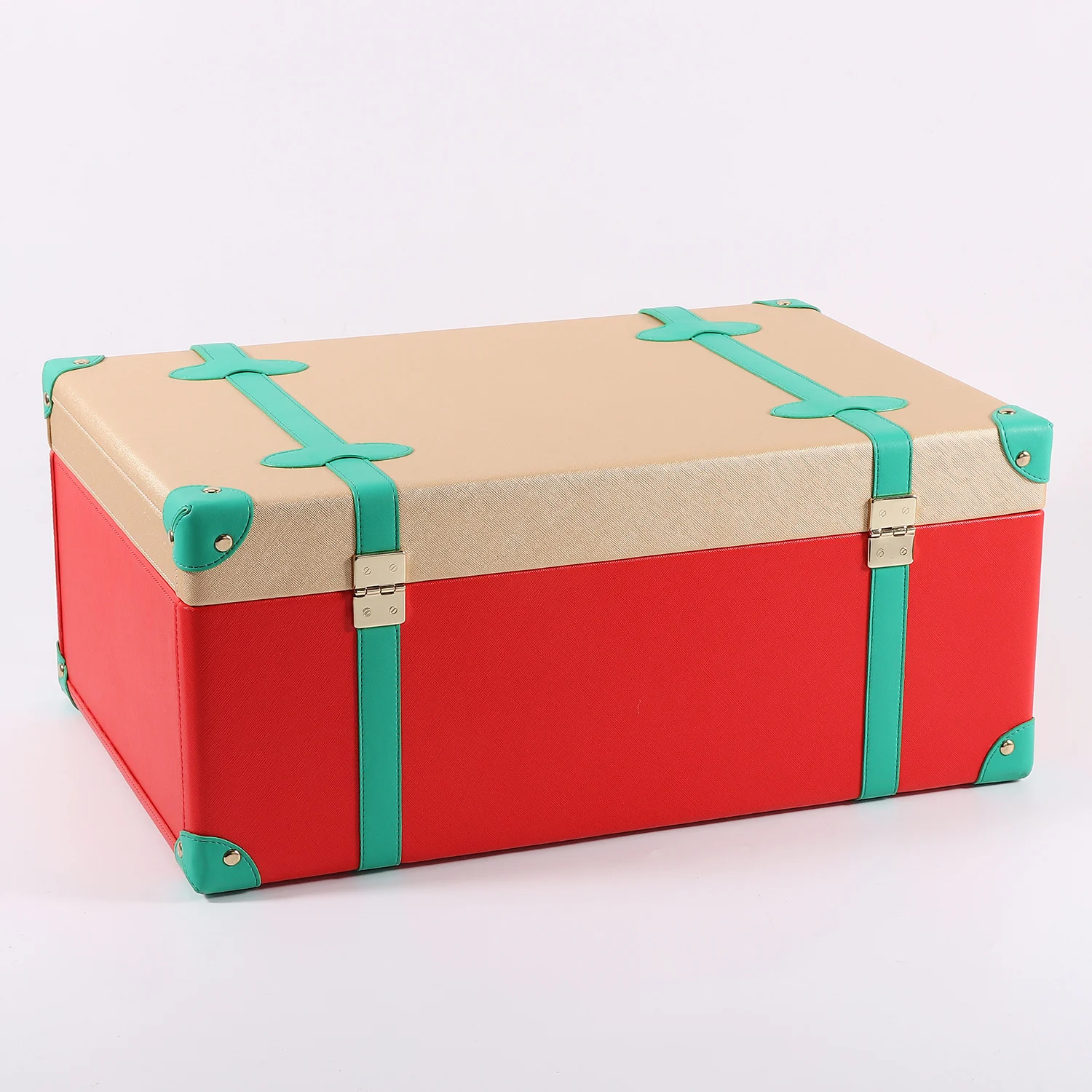 Hot Selling Unisex Vintage Wooden Large Storage Suitcase Luggage Box High Quality New Product with Various PU Main Material