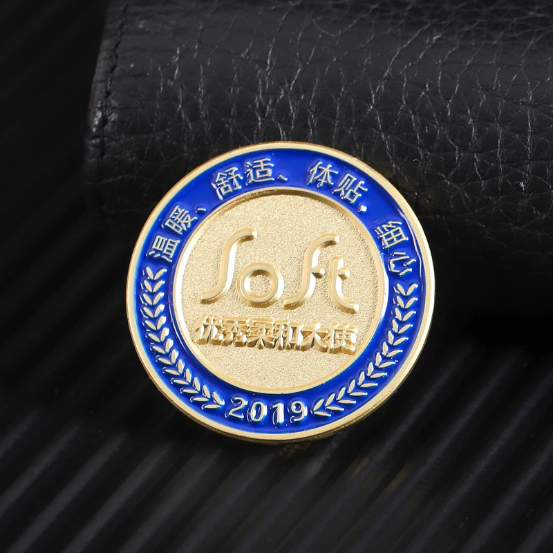 Chinese factories customized logo metal badges soft hard enamel lapel pin
