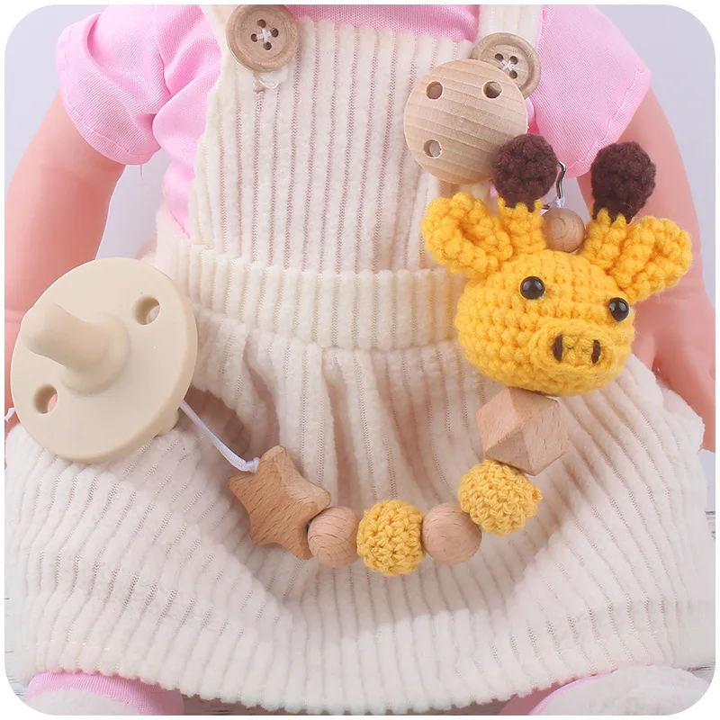 New hand-crocheted animal tooth glue super cute animal head soother baby pacifier chain chain