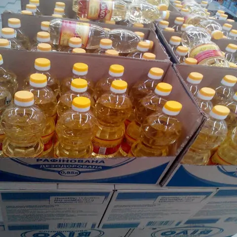 Wholesale High Quality Refined Sunflower Oil  ISO/HALAL/HACCP Approved Certified Custom Packaging In Bulk Cooking Oil