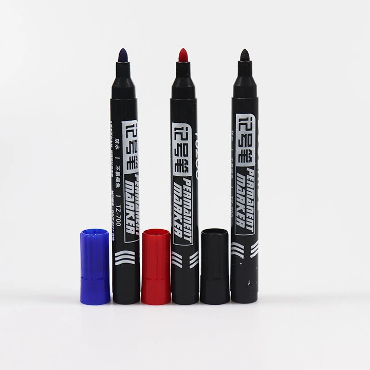 
4 colors 137mm Permanent Waterproof Marker Pen for office 