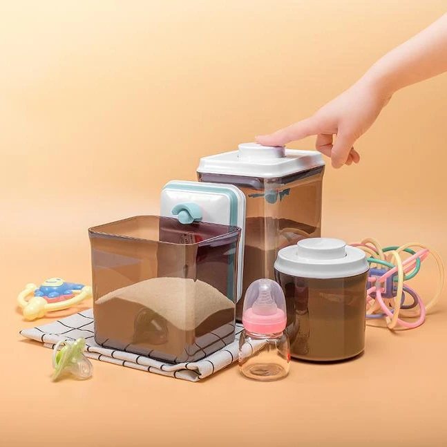 Wholesale one press pop-up snacks baby powder milk food milk powder 1700ml storage containers