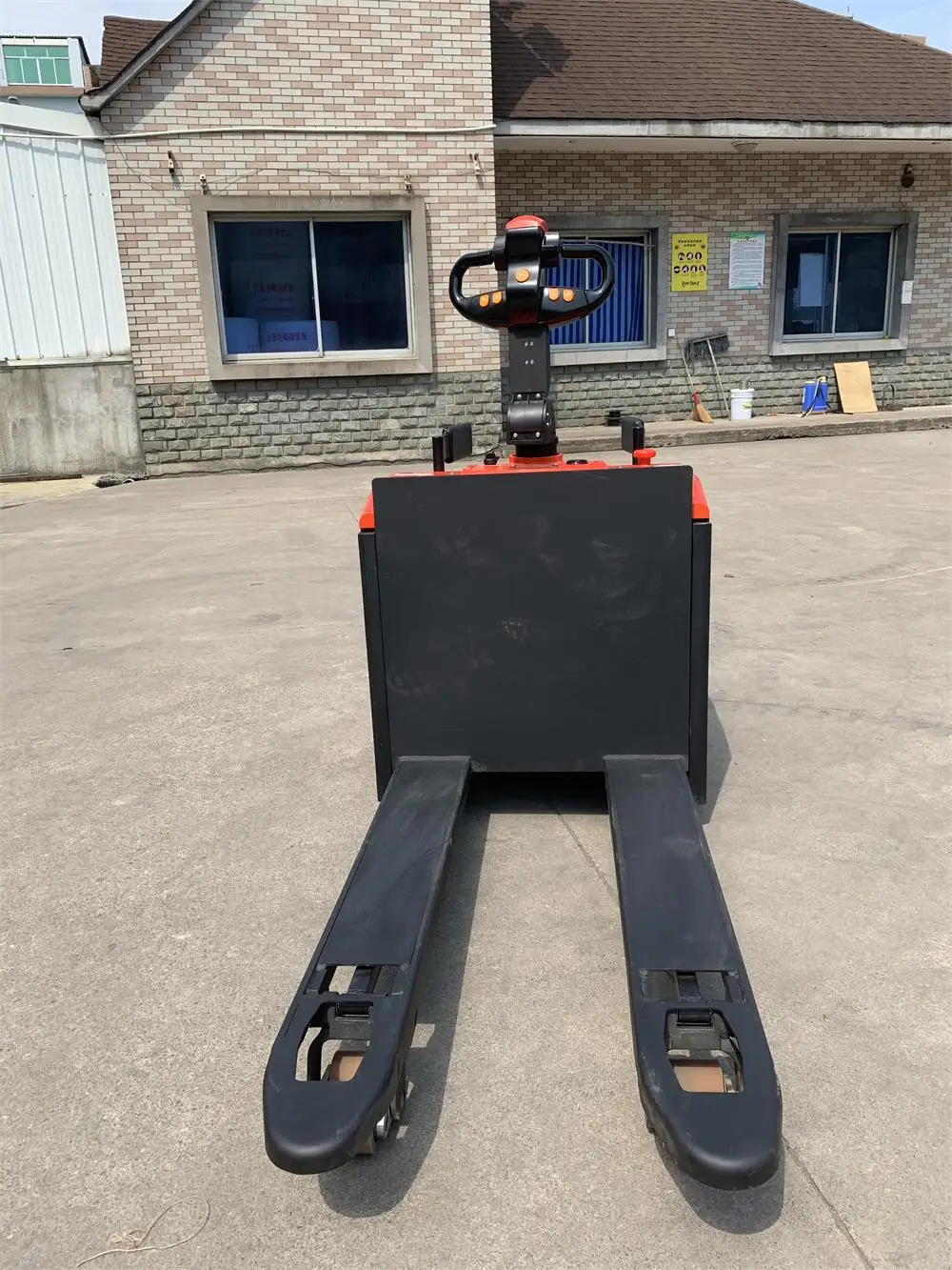 2 tons electric  pallet truck 3 wheel electric forklift