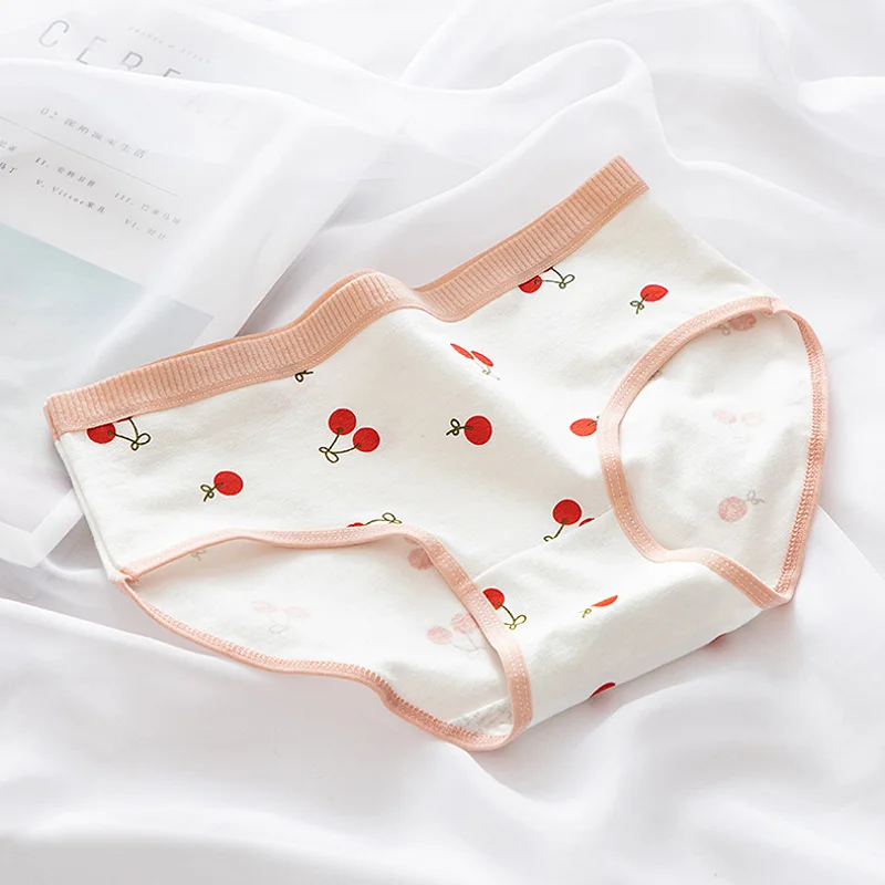 Beauty of Cherry Blossoms Japanese Teenage Triangle Breathable Underpants