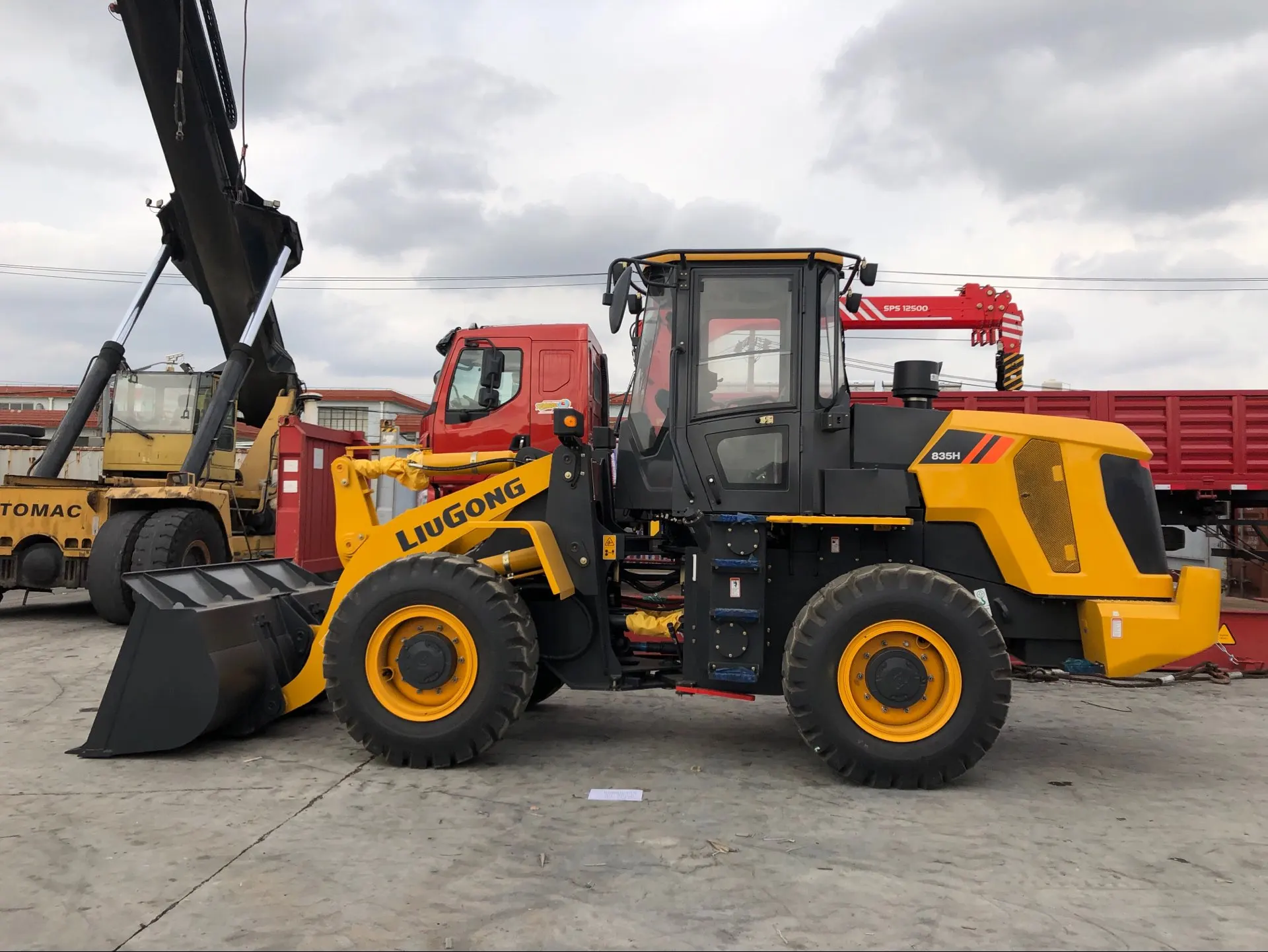 High Dumper 835 Wheel Loader CLG835 Mini Telescopic Loader for Sale