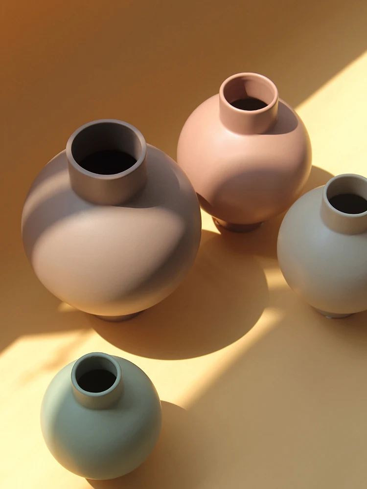 Nordic Creative Modern Morandi Colorful Unique Shape Flower Vase Ceramic Decorative Home Item Porcelain Vases