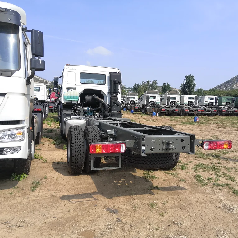 Реестр грузовых автомобилей HOWO с левосторонним приводом 4x2 6*4 шасси Euro V на продажу