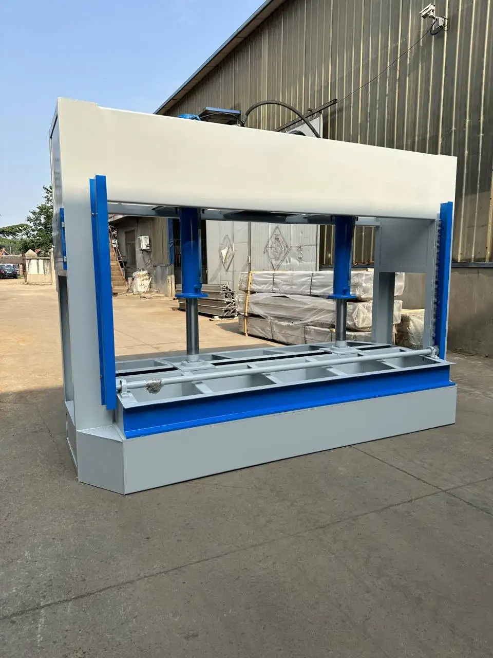 Factory Spot M1325.60t hydraulic Cold Press Plate Press Machines Multi-Layer Composite Plate Pressure Machinery