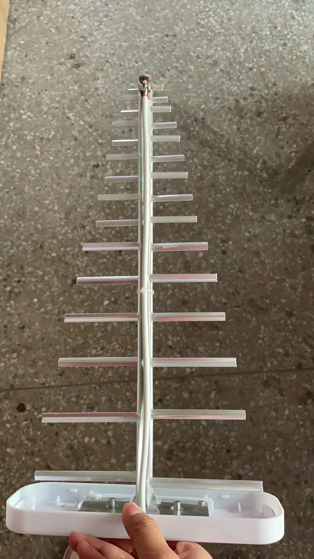 n Female 800-2700mhz broadband base station high gain directional Yagi antenna