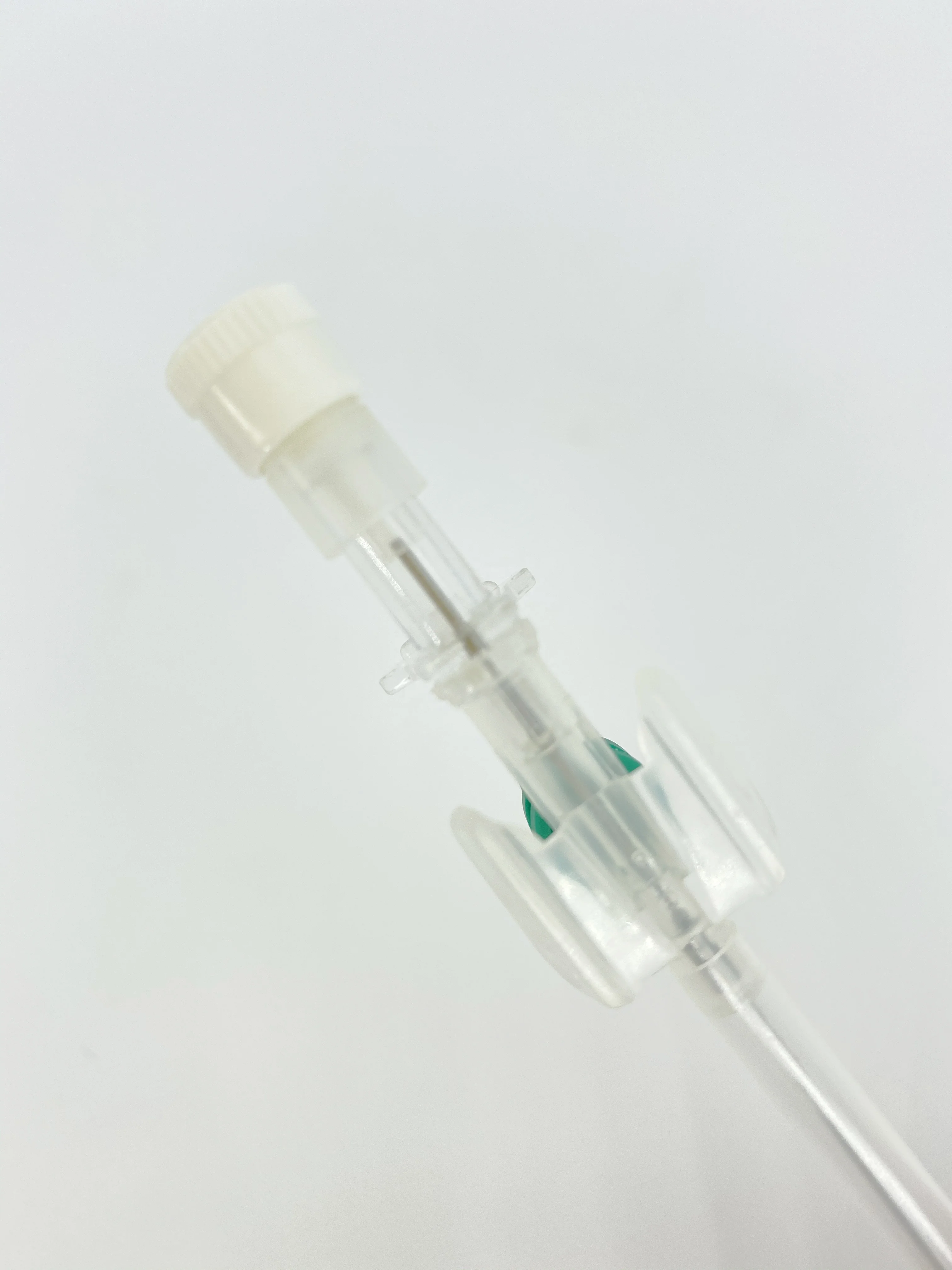 CE & ISO Certificate Supported I.V. Catheter with Injection Port  for Hospital Use