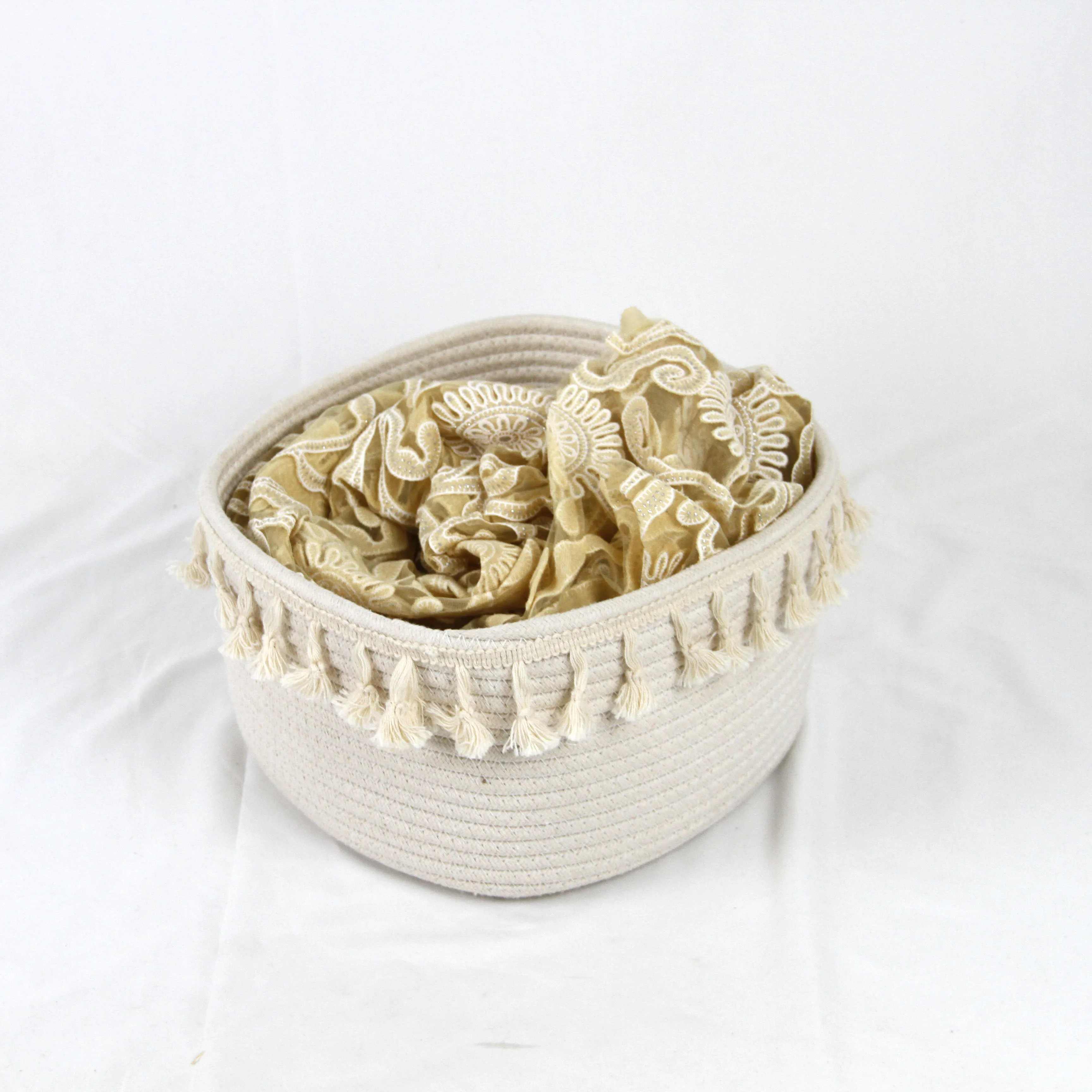 2023 New Design Square cotton rope Storage Baskets with tassels