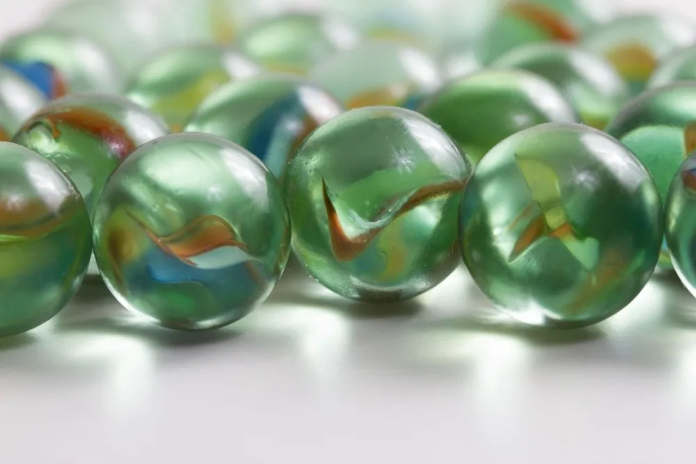 20mm Color Decorative China Customized Glass Marbles For Paint Spray