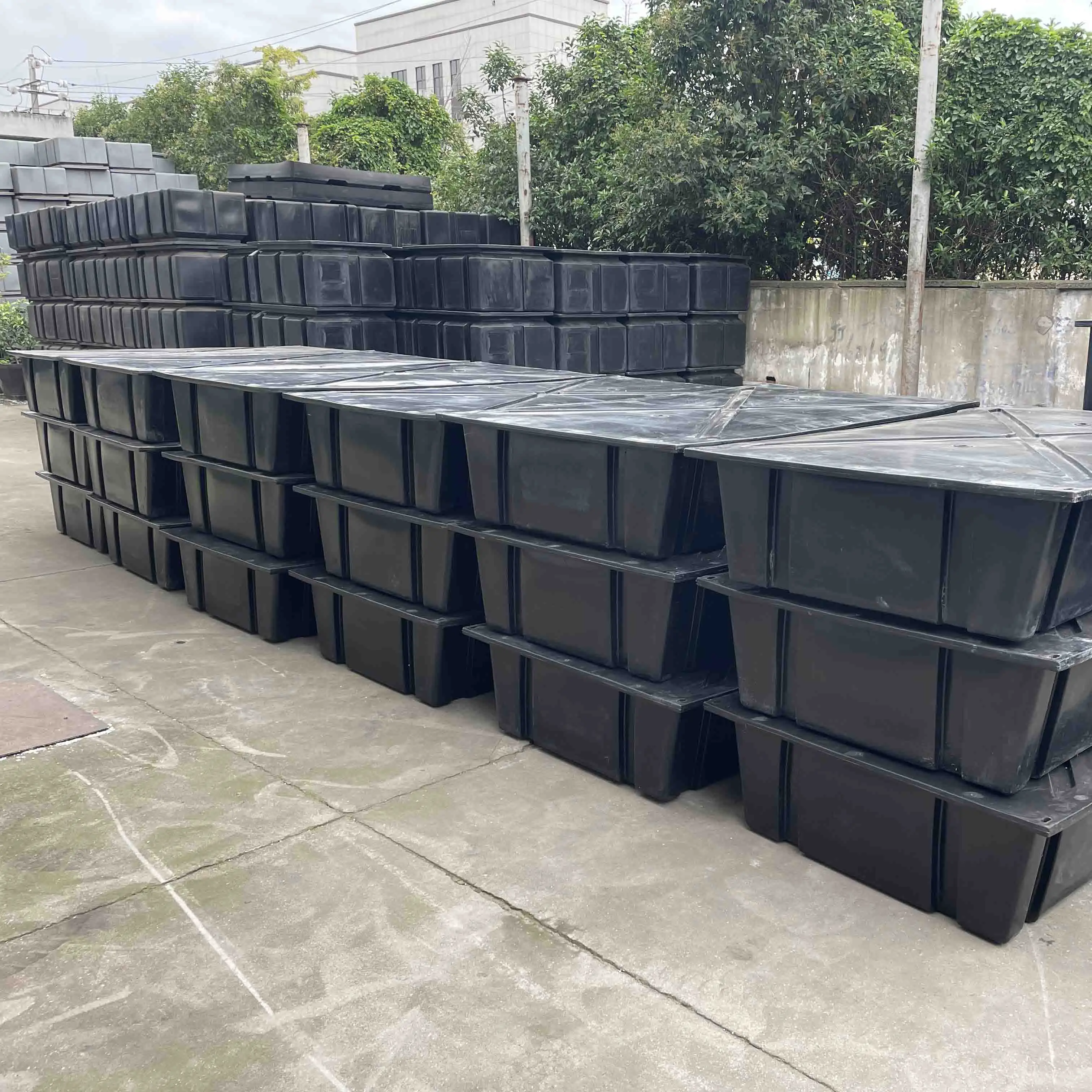 High Quality Bridge Marina Ningbo Poly Commercial Aluminum Magic Boat Plastic Wholesale LLDPE Marine Floating Dock with Slide