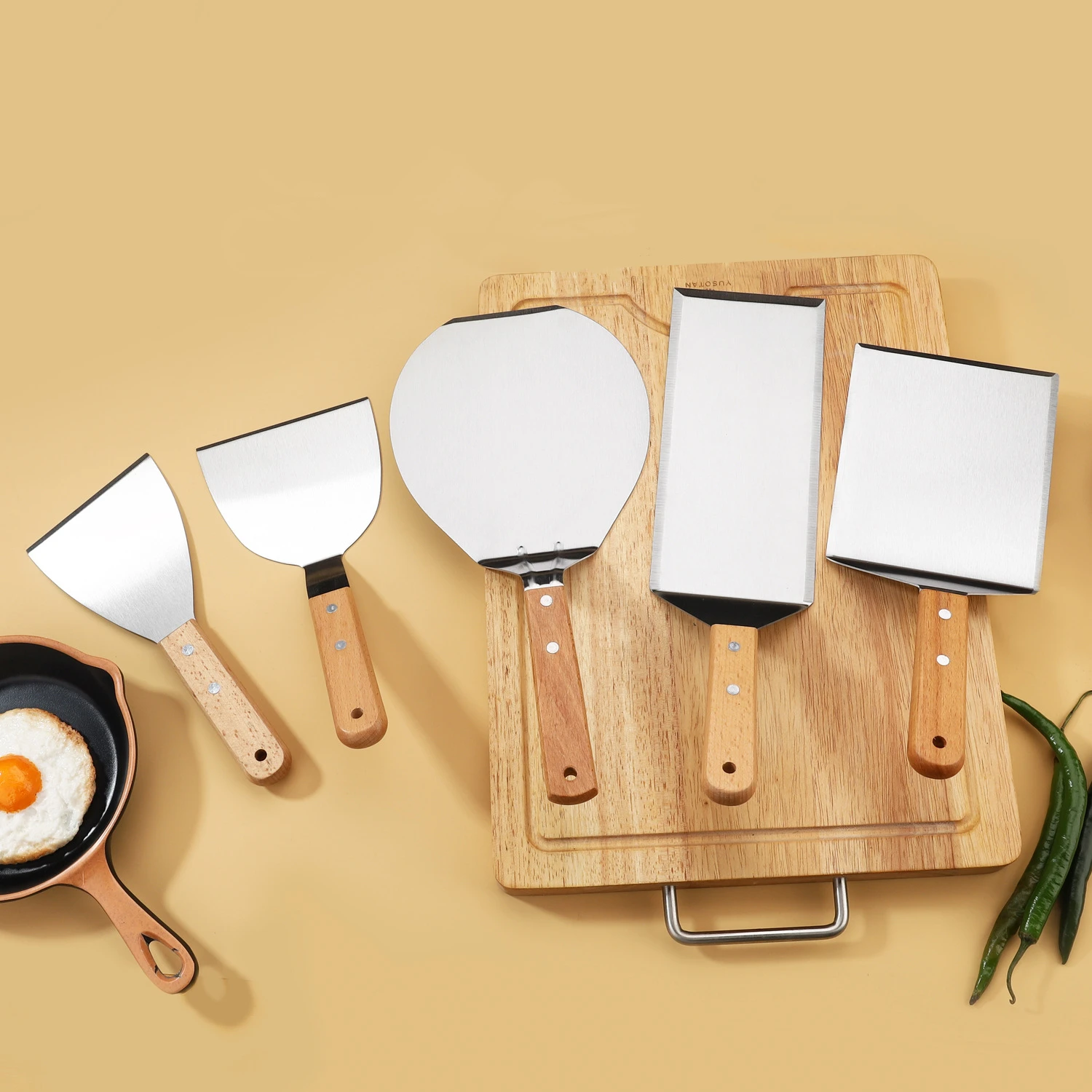 Manjia Portable Extra Large Wide BBQ Grill Accessories Flat Top Griddle Spatula Wood Handle Grill Spatula Scraper Pizza Turner