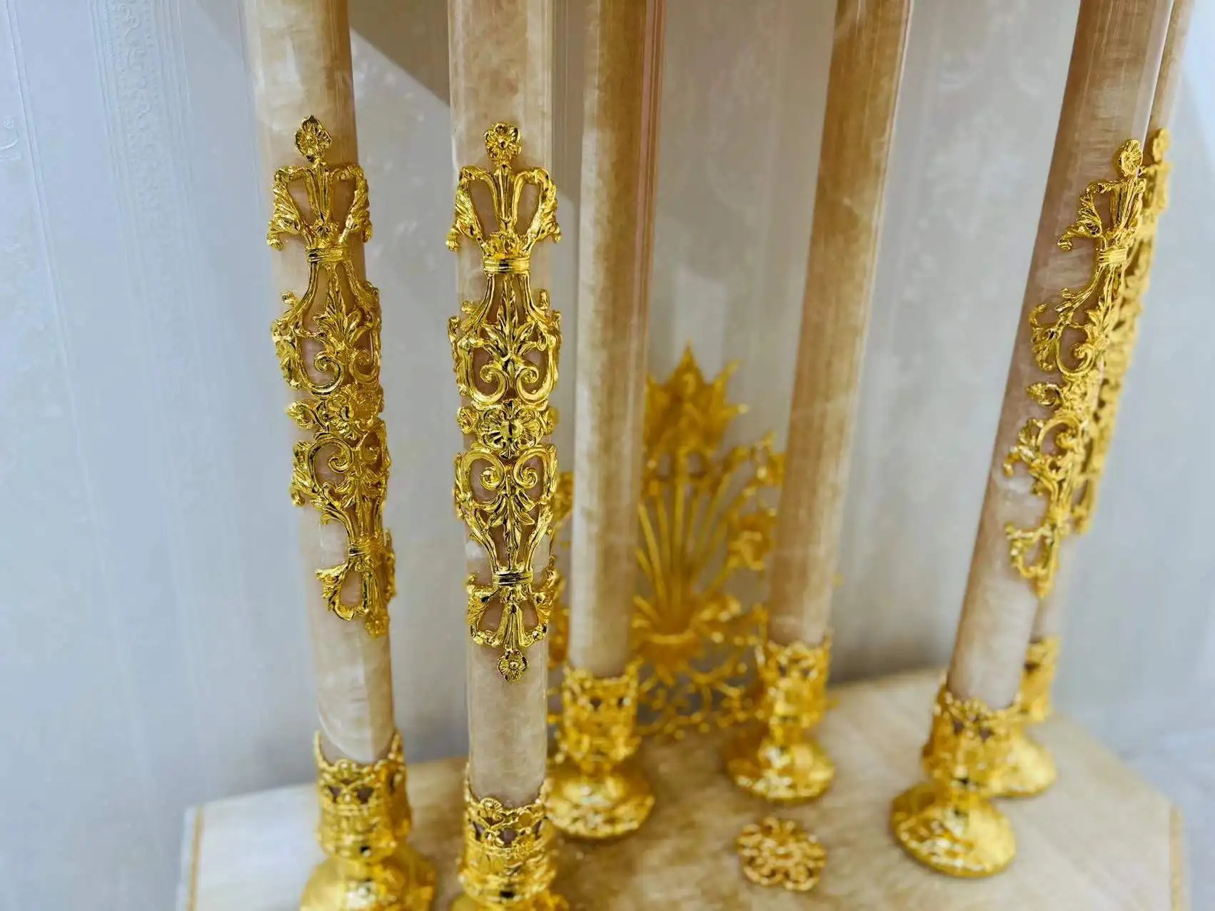 Luxury European Grandfather Clock Living Room Villa Hotel Decoration Floor Clock Golden Crystal Custom Clock