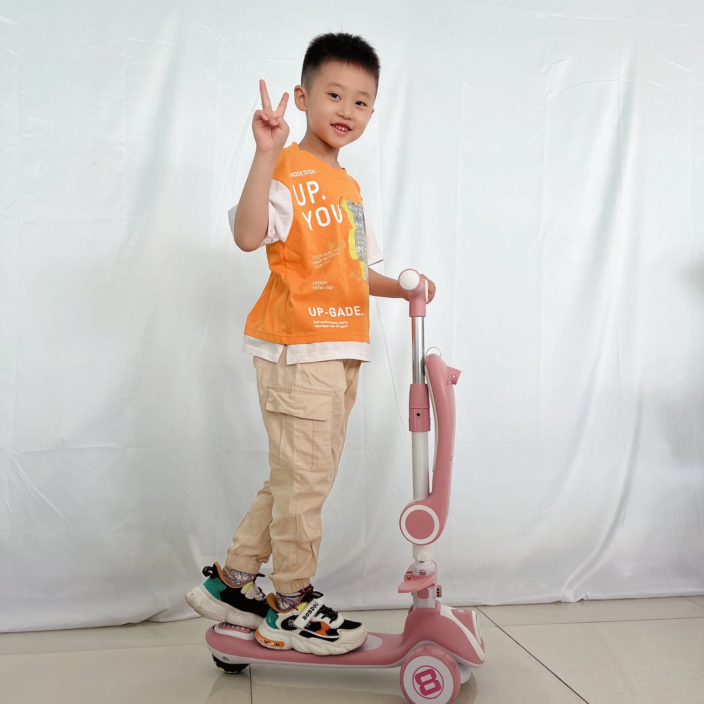 High Quality New 3 in 1 Detachable Hand Push Children Foot Kick Scooters Three Wheel Kids Scooter With Seat For Kids