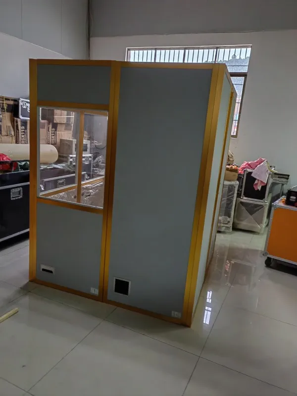 Translation Equipment Simultaneous Interpretation Language Distribution Conference Room Sound System 3 Person Interpreter Booth